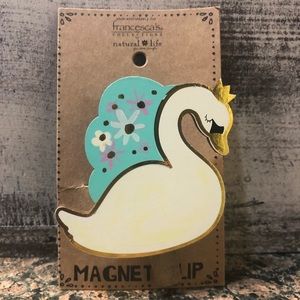 🎉🎉SOLD🎉🎉Swan Magnet/Clothes Pin